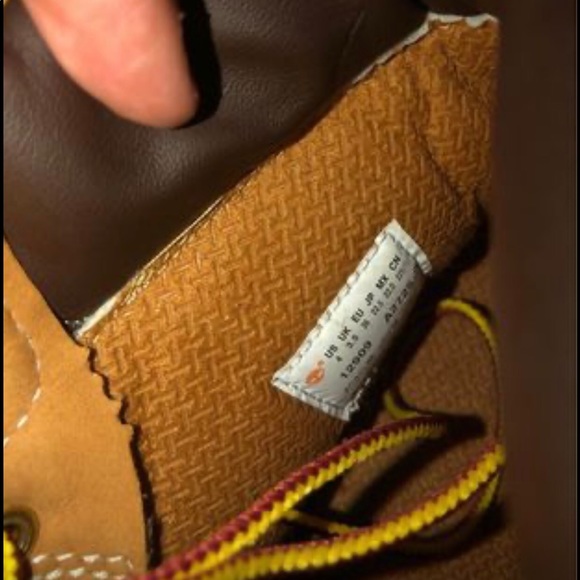 KIDS TIMBERLAND BOOTS - Picture 4 of 4